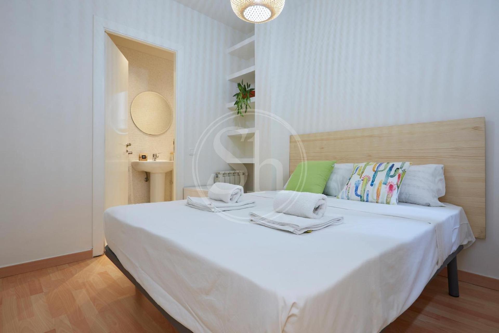 Piso Familiar Cerca De Diagonal Apartment Barcelona
