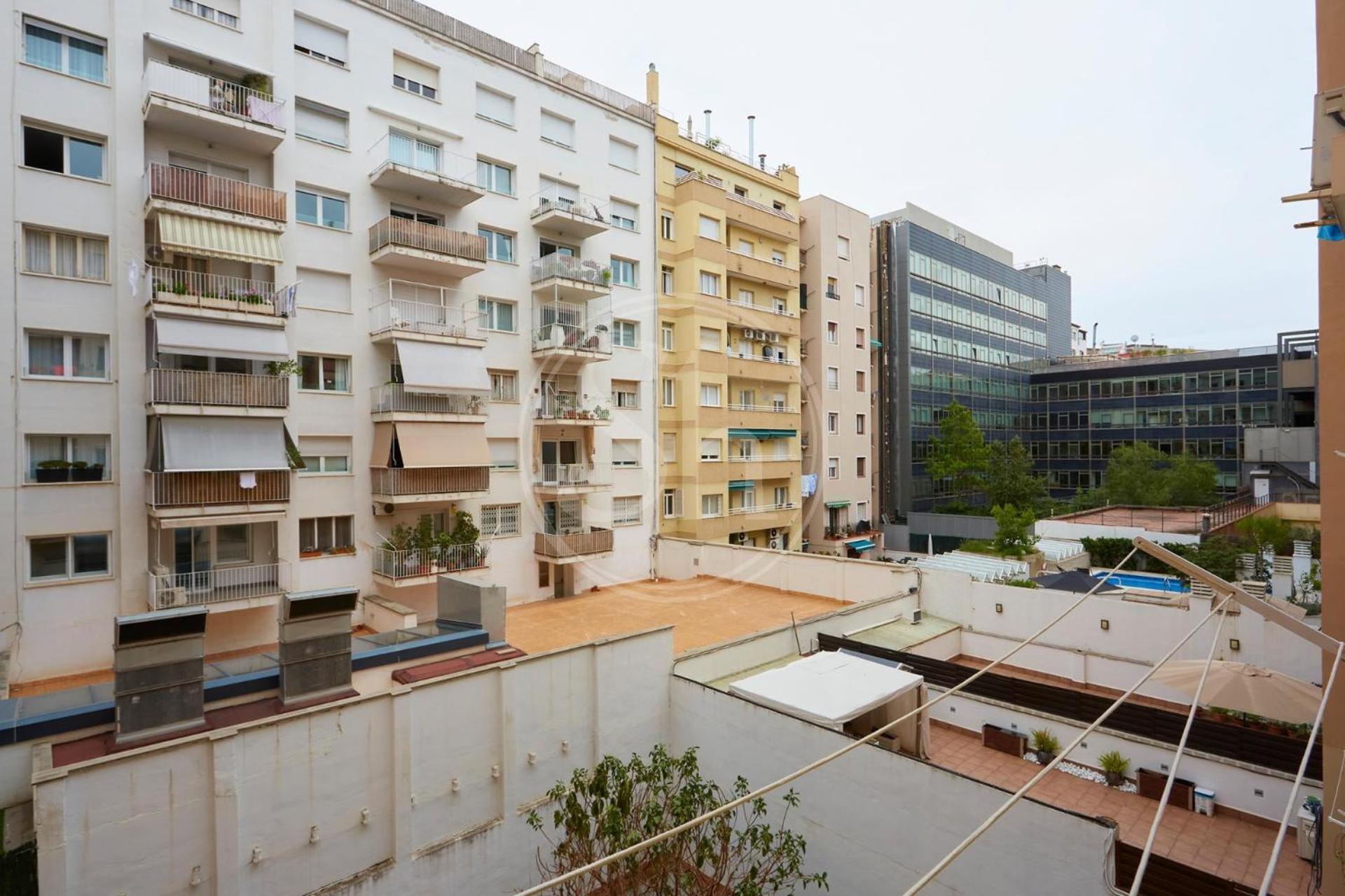 Piso Familiar Cerca De Diagonal Apartamento
